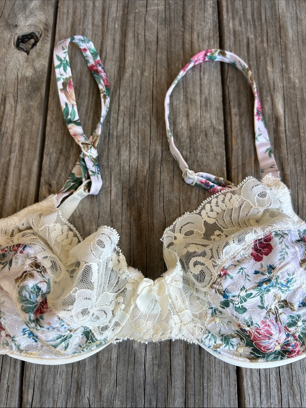 Vtg 90s Victoria's Secret Gold Label Floral Lace Underwire Bra 36B Cottage
